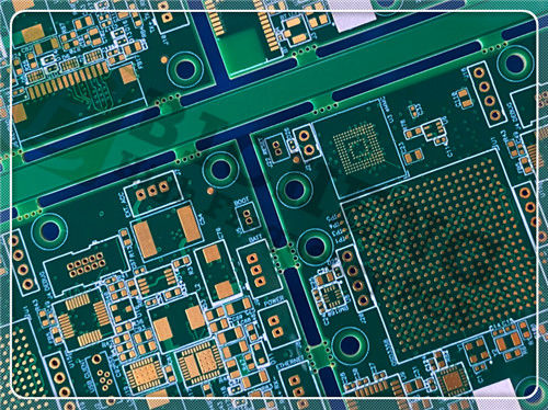HDI PCB ibrido a 8 strati 1.5 mm su materiali RO4003C e S10002M