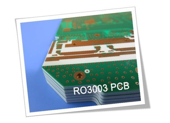 Bordo del PWB di RO3003 Rogers