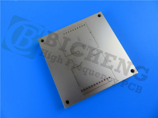RO3006 Rivestimento di rame Immersione Oro RF PCB Board 2 strati 50mil 1OZ
