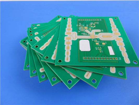 RF PCB su 30 mil CLTE-XT laminati nero Soldermask immersione stagno